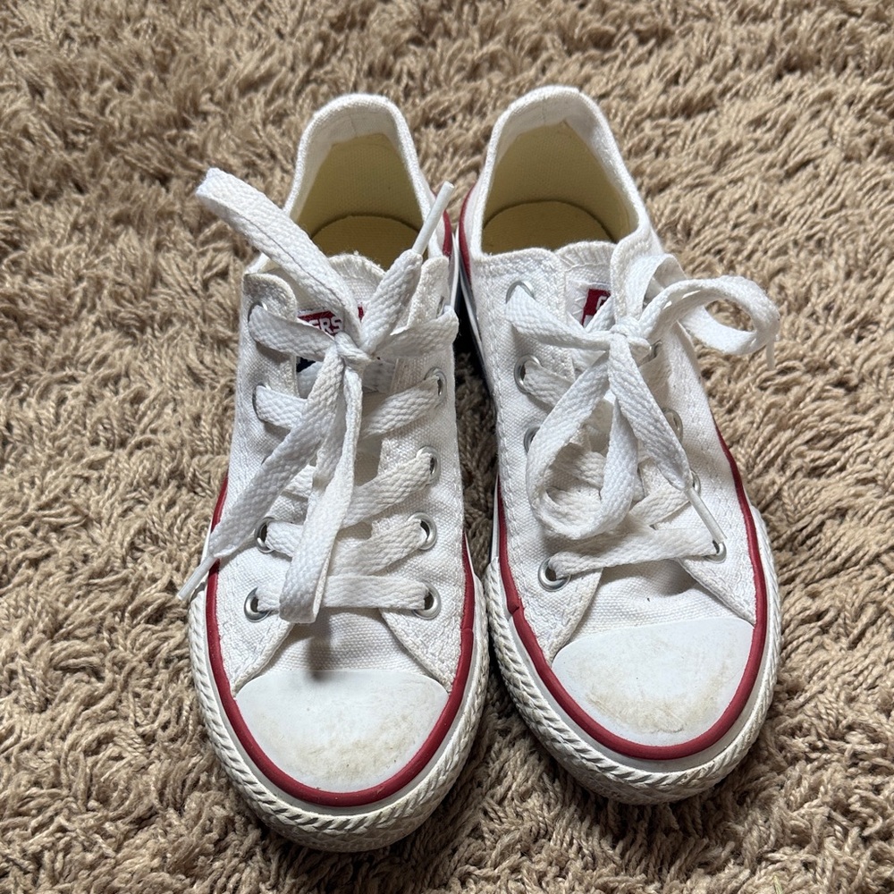 Converse Kids Sneakers in White and Red
